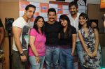 Aamir Khan visits Radio City in Bandra, Mumbai on 23rd June 2011 (19).JPG